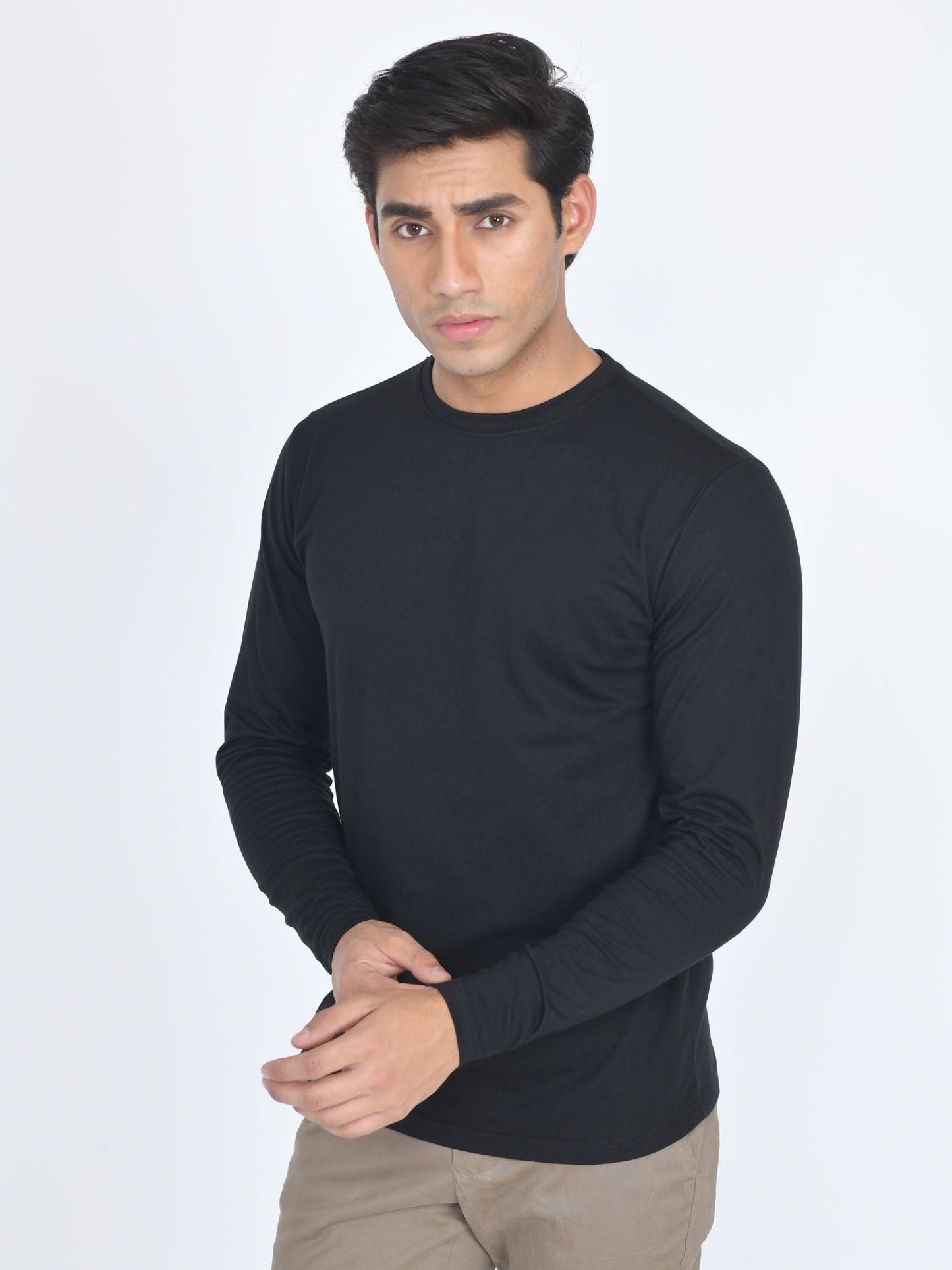 Round Neck Full Sleeve T-Shirt Black